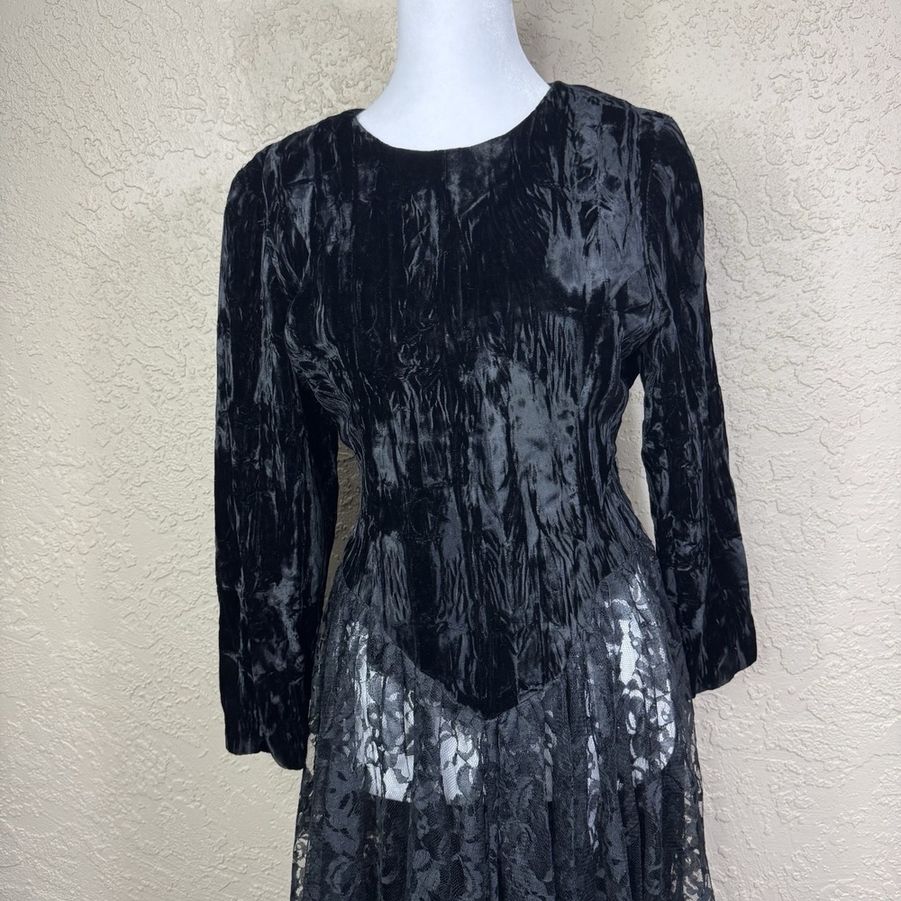 VTG 80s Black Velvet Lace Dress Size XS Sheer Witchy Goth Whimsigoth Formal Prom - Picture 2 of 12